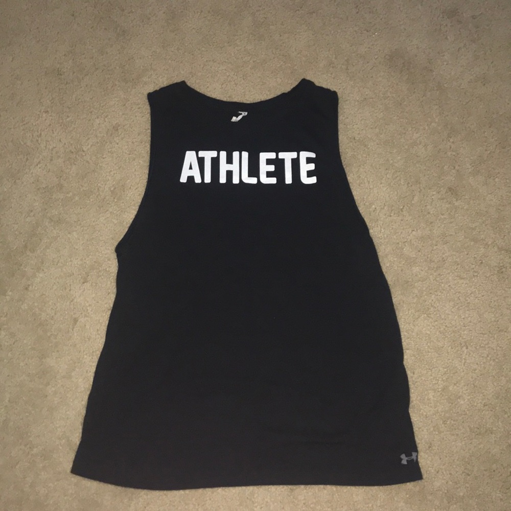 Black workout tank top